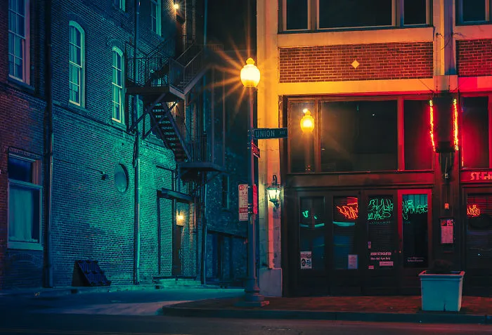 Alley And Restaurant, Downtown