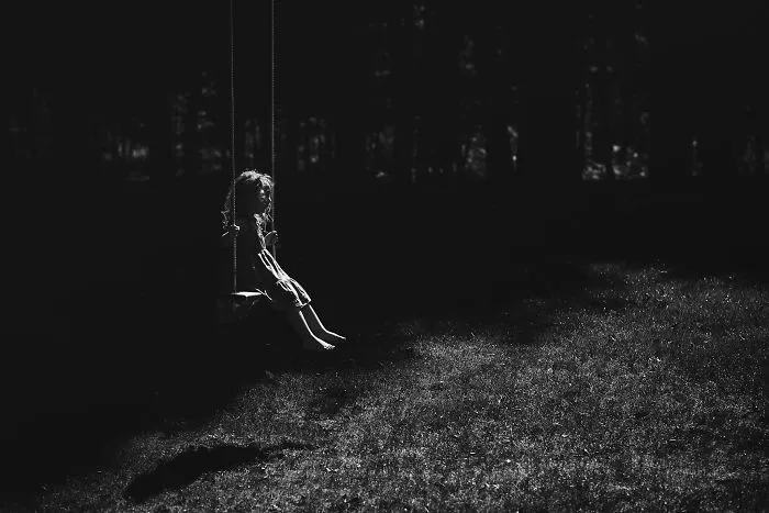 I've Photographed My Daughter On The Same Tree Swing For 3 Years, Here Are Some Of My Favorites