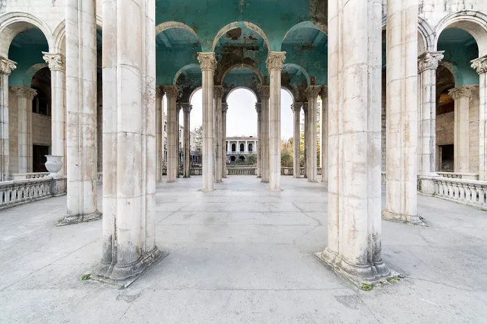 I Paid A Visit To Soviet-Era Spas In Georgia And Was Mesmerized By Their Solemn Beauty (11 Pics)
