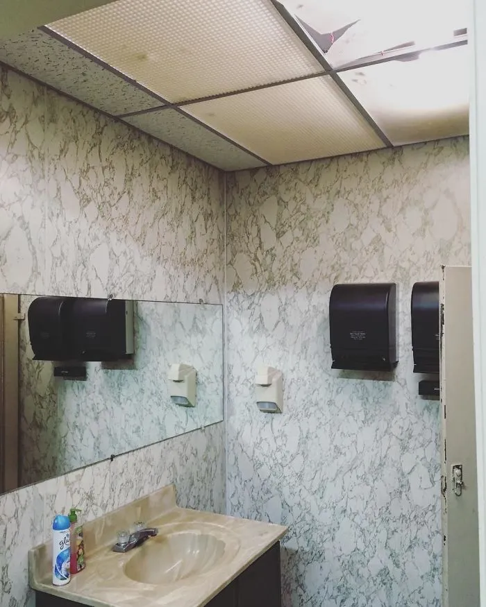 51 Restrooms In Cleveland That Were Worth A Photo
