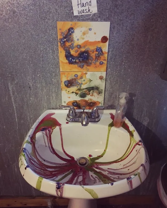 51 Restrooms In Cleveland That Were Worth A Photo