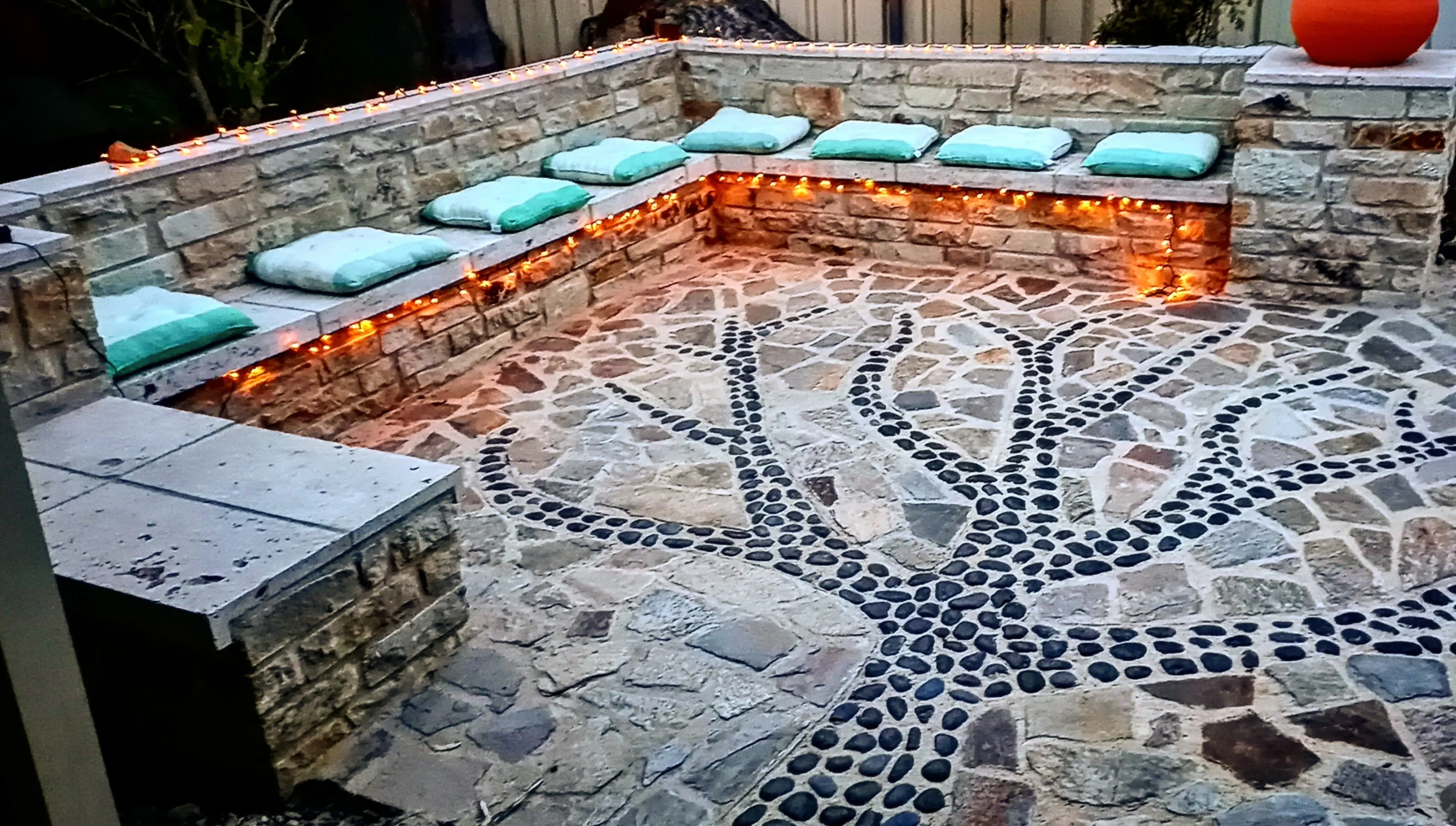 I Built A Sandstone Seating Area 🙂