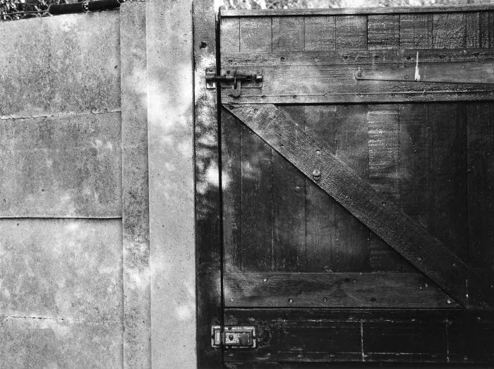 My Emotional Photographic Exploration Of The Loss Of My Grandparents' Home