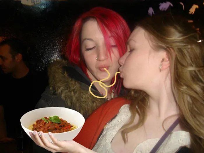 25 Times Internet Trolls Fixed Duckface Selfies By Adding Spaghetti