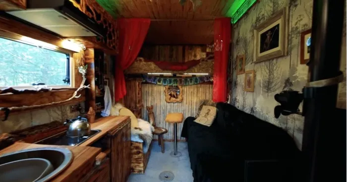 Retired Police Officer Follow His Dream Of Converting A Van In Lord Of The Rings