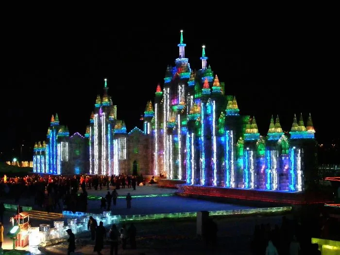 These 24 Breathtaking Photos From Harbin Snow And Ice Festival Will Make You Wanderlust
