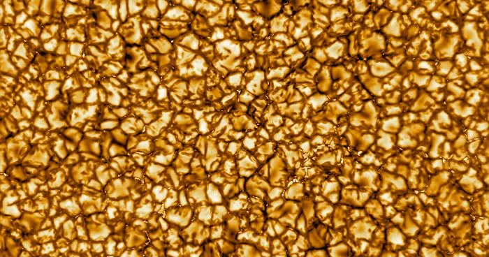 Science Gave Us A High-Def Close-Up Of The Sun’s Surface And People Are Seeing Things