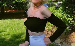Meet Baddie Winkle, A True Style Icon At 95