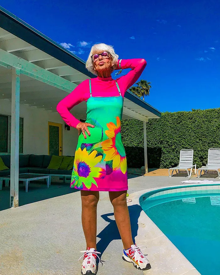 Esta es Baddie Winkle, una abuela de 92 años con mucho estilo que lleva "desde 1928 robándote a tu hombre"