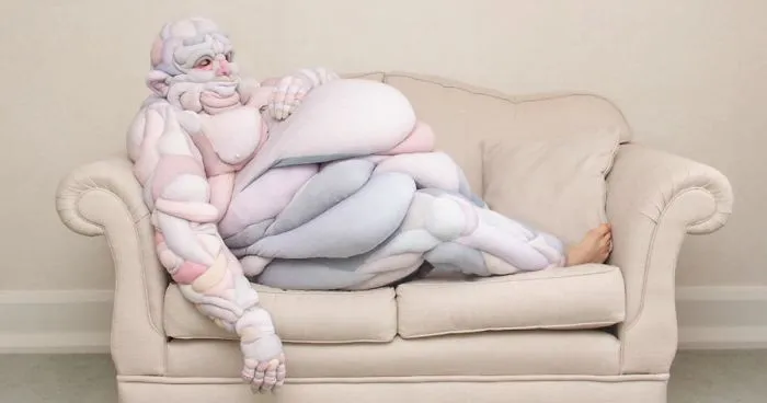 Artist Creates Squishy Flesh Suits And It's Definitely Not For Everyone (19 Pics)