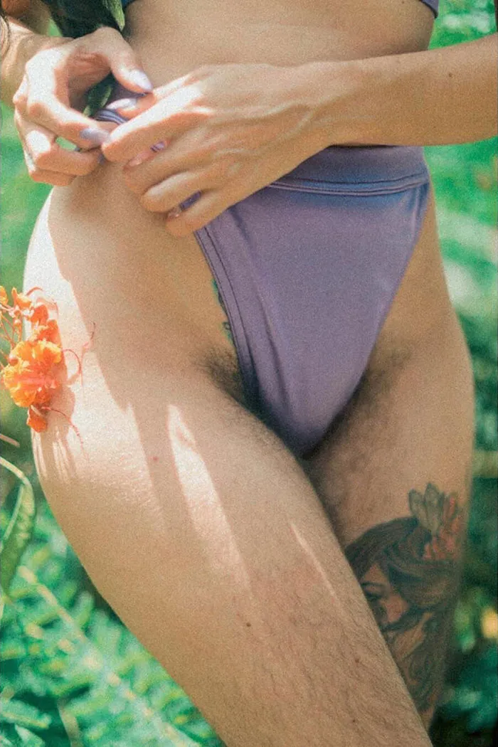 40 Mujeres comparten sus fotos por "Januhairy"
