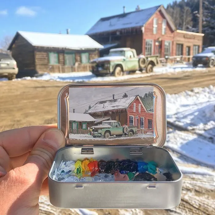 Artist Creates 30 Mini Plein Air Paintings In Altoids Tins