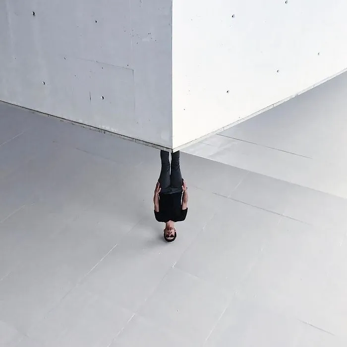 Here Are My 30 Best Optical Illusions That Were Made Without Any Editing Software