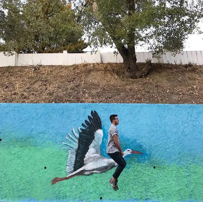 Here Are My 30 Best Optical Illusions That Were Made Without Any Editing Software