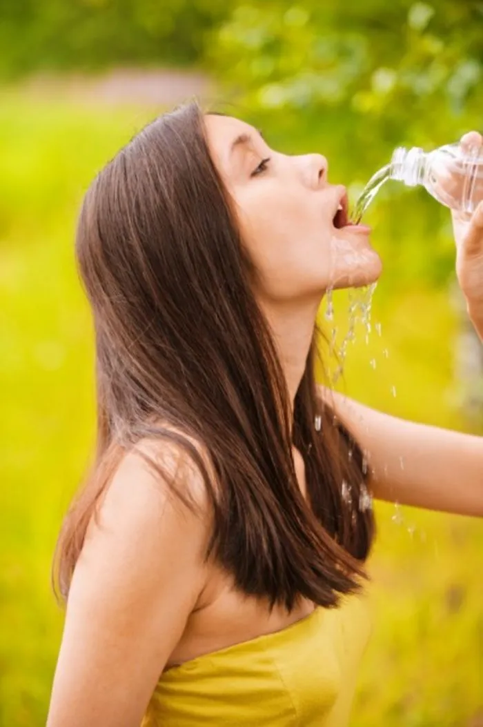 People Are Laughing At These Ridiculous Stock Images That Show Women Completely Unable To Drink Water