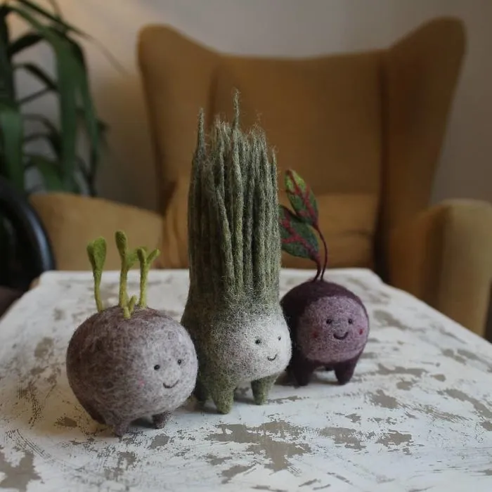 Theater Artist Receives A Pack Of Wool As A Gift, Becomes A Toy Designer (35 Pics)