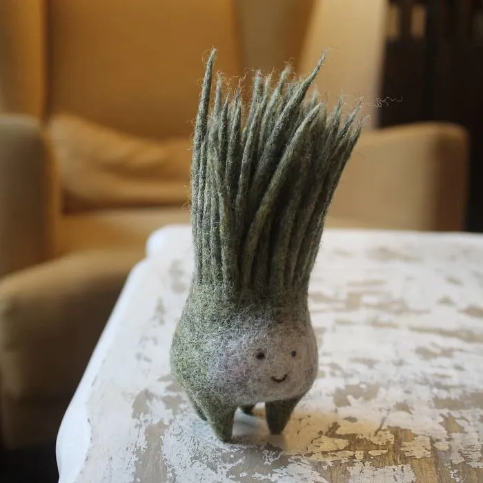 Theater Artist Receives A Pack Of Wool As A Gift, Becomes A Toy Designer (35 Pics)