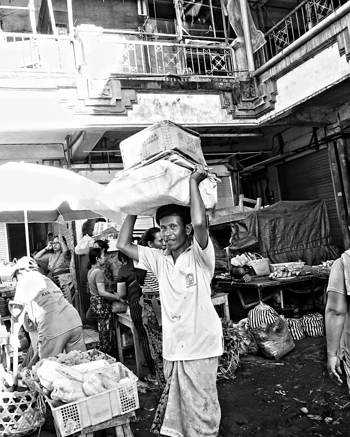 I Photographed Ubud's Market In The Morning