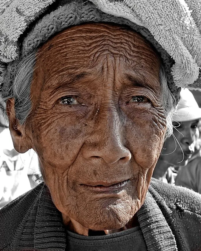 I Photographe Seniors In Ubud From Up-Close