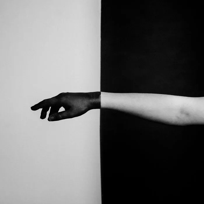 I Create An Abstract Illusion Using Only Black And White Bodypainting