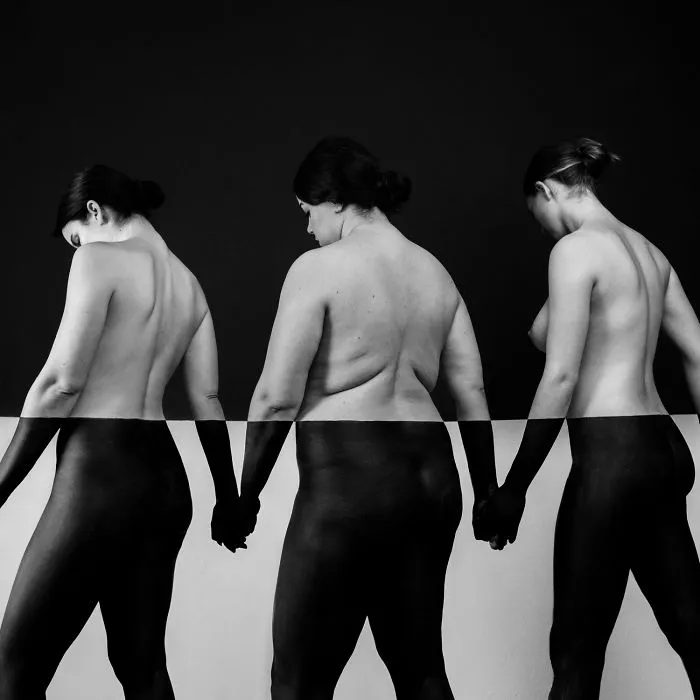 I Create An Abstract Illusion Using Only Black And White Bodypainting