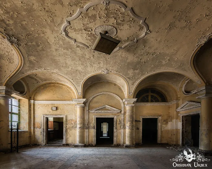 Entrance Hall
