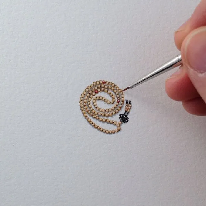 These 96 Tiny Paintings By Brooke Rothshank Are One-Inch Replicas Of Everyday Things