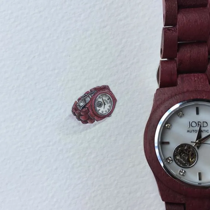 These 96 Tiny Paintings By Brooke Rothshank Are One-Inch Replicas Of Everyday Things