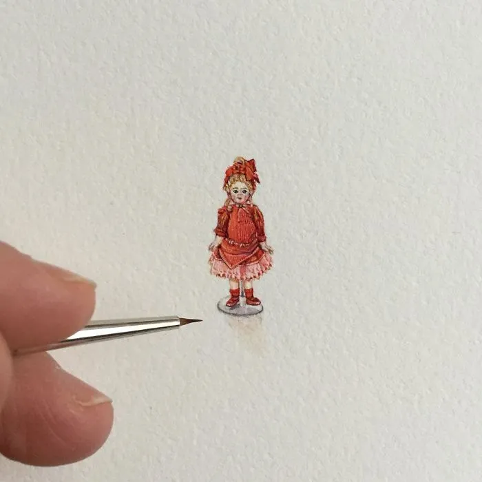 These 96 Tiny Paintings By Brooke Rothshank Are One-Inch Replicas Of Everyday Things