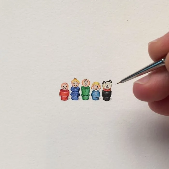 These 96 Tiny Paintings By Brooke Rothshank Are One-Inch Replicas Of Everyday Things
