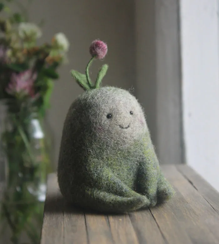Theater Artist Receives A Pack Of Wool As A Gift, Becomes A Toy Designer (35 Pics)