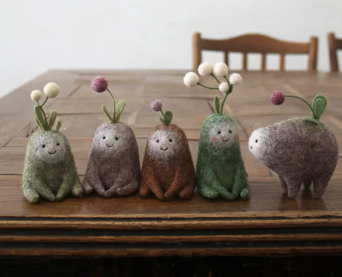 Theater Artist Receives A Pack Of Wool As A Gift, Becomes A Toy Designer (35 Pics)