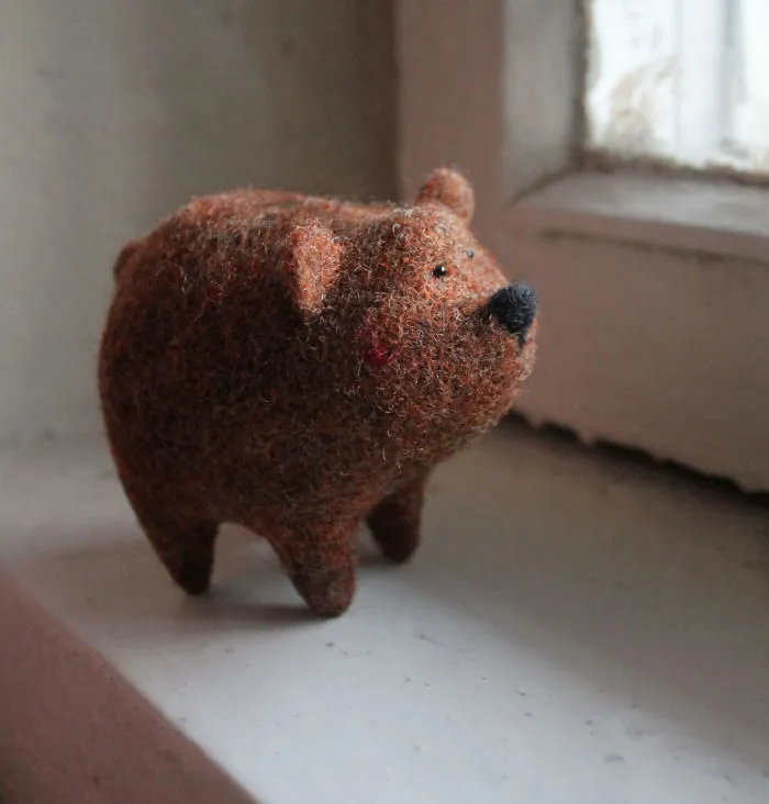 Esta artista dramática recibió un paquete de lana como regalo, y se convirtió en diseñadora de juguetes (35 fotos)