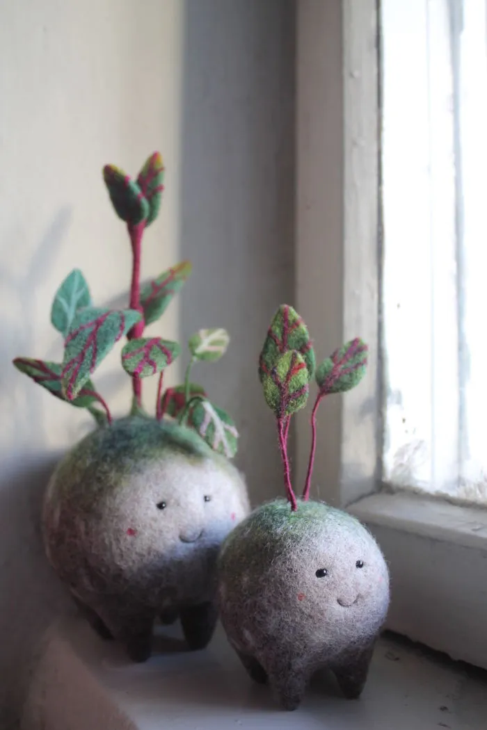 Theater Artist Receives A Pack Of Wool As A Gift, Becomes A Toy Designer (35 Pics)