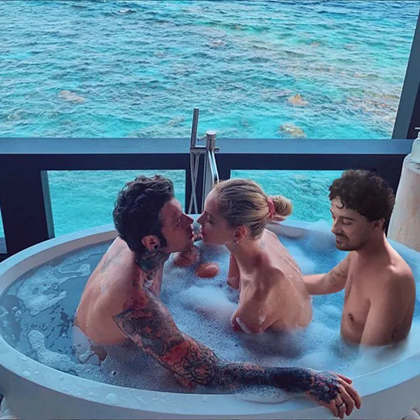 Italian Guy Photoshops Himself Into Celebrities Pics And Famous Movies