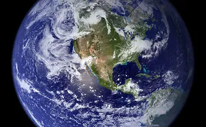 Rotating Earth Globe. (5.972 × 10^27 Gr) - Full Size. Powered By Laws Of Nature.