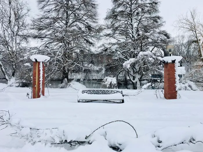 I Captured Bucharest Under Snow (30 Pics)