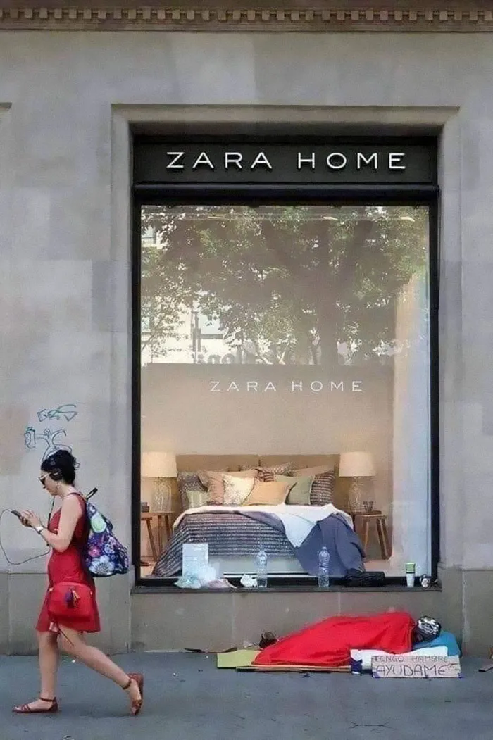 The Facebook Page Called 'Inhumans Of Late Capitalism' Collects Photos That Show The Ugly Face Of Greed (35 Pics)