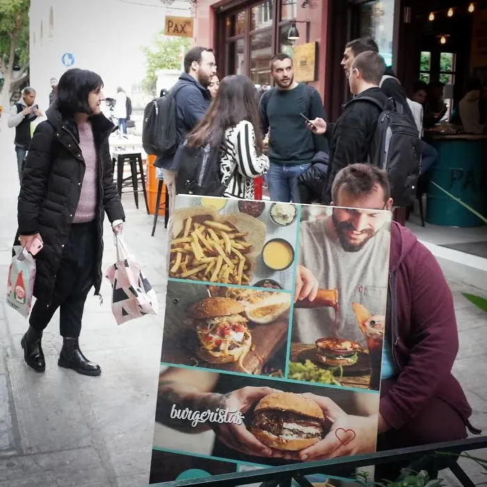 Street Photographer Captures Entertaining Shots, And Here Are 30 Of The Best Ones