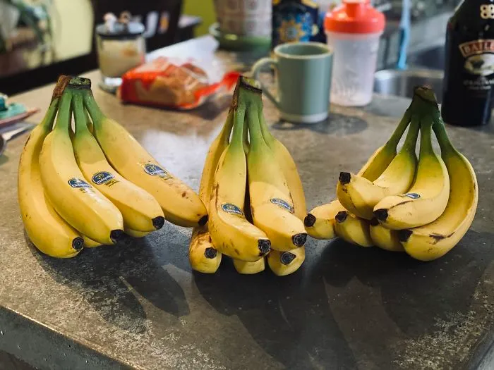 Never Ordered Groceries To Be Delivered. I Just Wanted Three Bananas