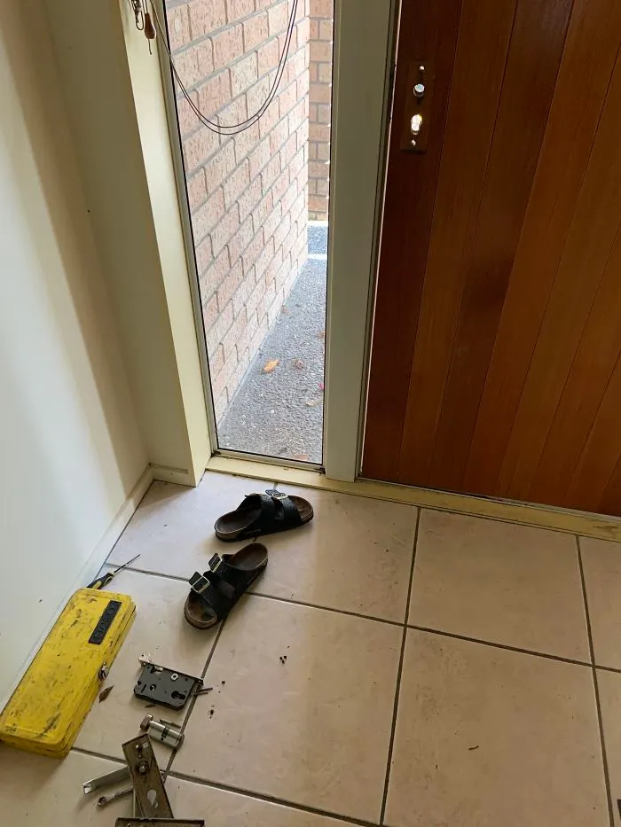 My Door Was Being Repaired When The Repair Man Suddenly Left In A Panic