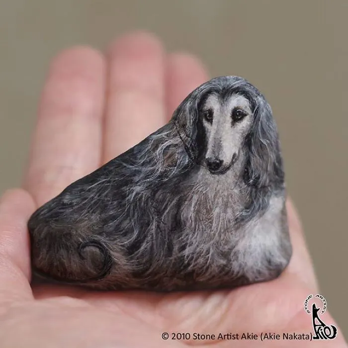 Japanese Artist Brings Stones To Life By Turning Them Into Animals That Fit In The Palm Of Your Hand (30 New Pics)