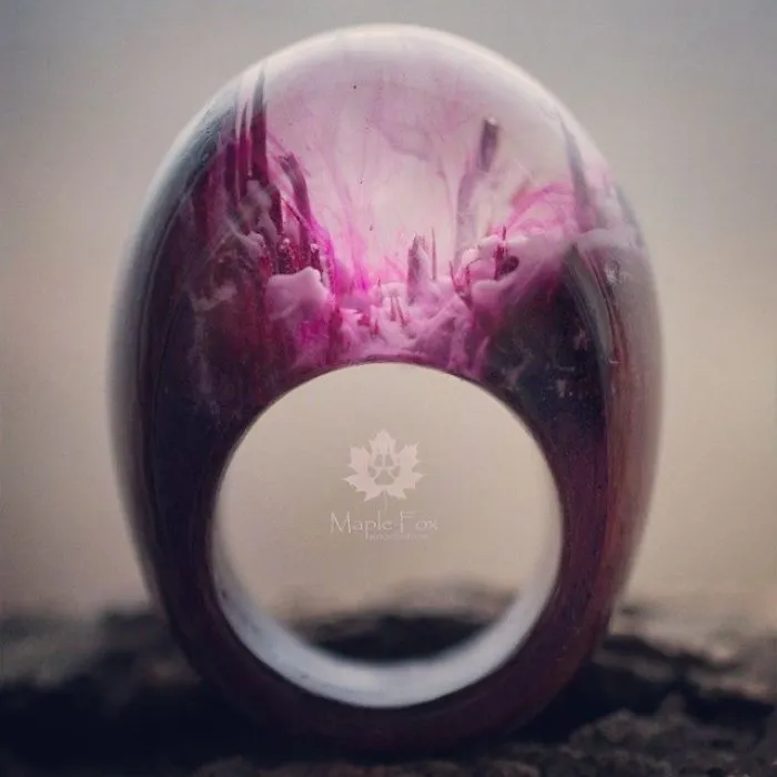 Russian Couple Places Tiny Fantasy-Inspired Worlds Into Their Jewelry And Decor Pieces (69 Pics)