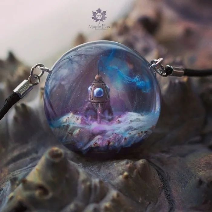Russian Couple Places Tiny Fantasy-Inspired Worlds Into Their Jewelry And Decor Pieces (69 Pics)