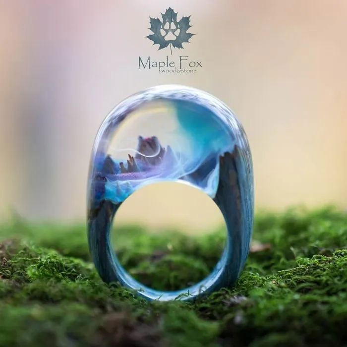 Russian Couple Places Tiny Fantasy-Inspired Worlds Into Their Jewelry And Decor Pieces (69 Pics)
