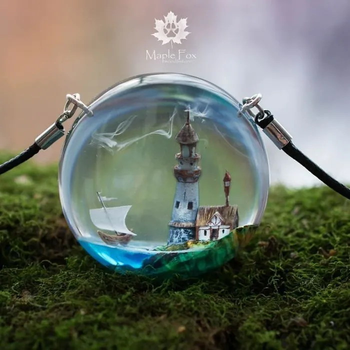 Russian Couple Places Tiny Fantasy-Inspired Worlds Into Their Jewelry And Decor Pieces (69 Pics)