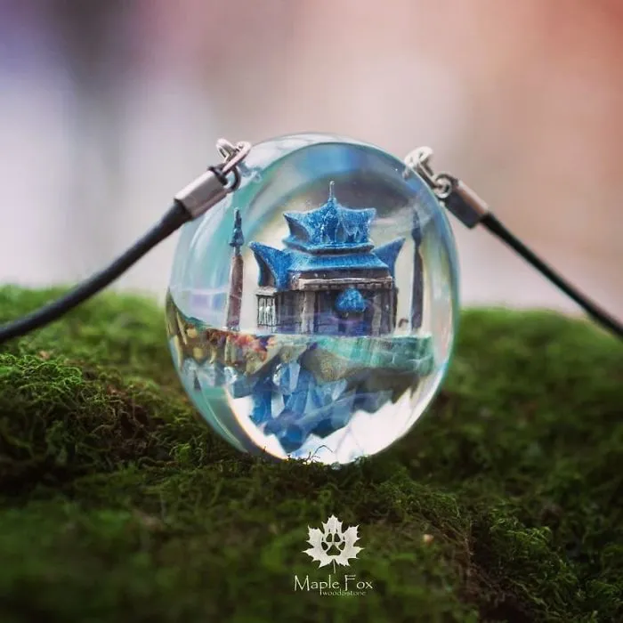 Russian Couple Places Tiny Fantasy-Inspired Worlds Into Their Jewelry And Decor Pieces (69 Pics)