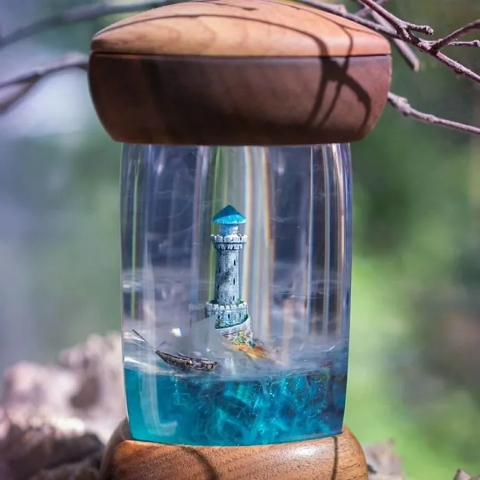 Russian Couple Places Tiny Fantasy-Inspired Worlds Into Their Jewelry And Decor Pieces (69 Pics)
