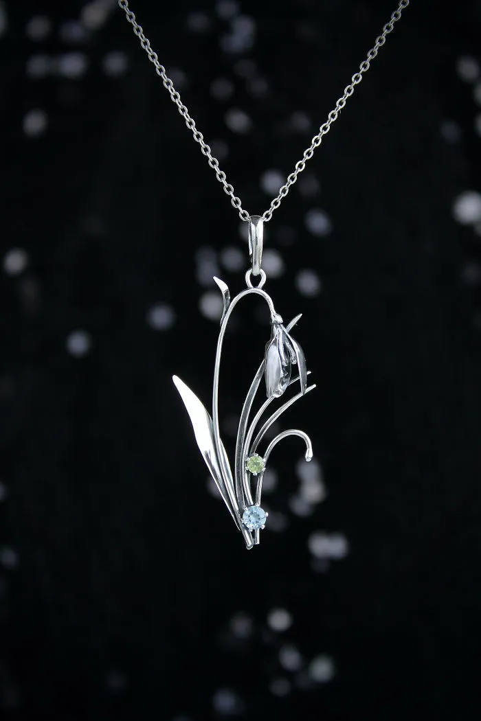 I Make Realistic Plant Jewelry For Nature Lovers