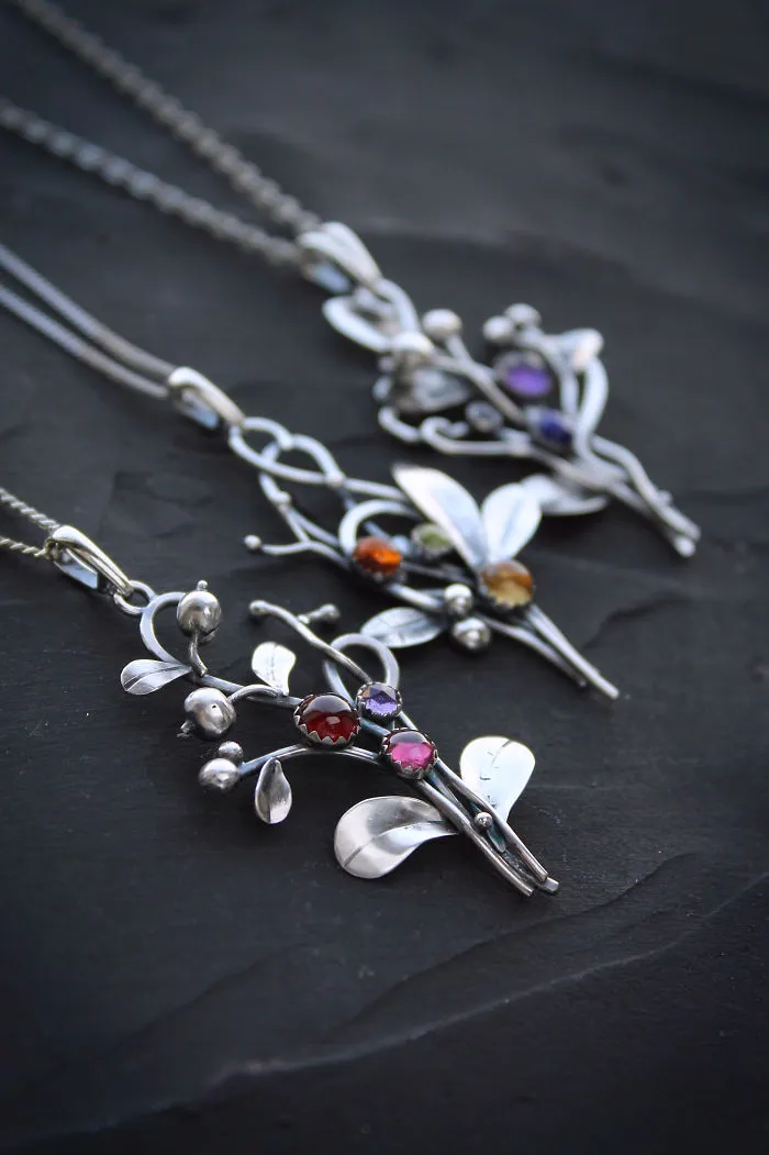 I Make Realistic Plant Jewelry For Nature Lovers